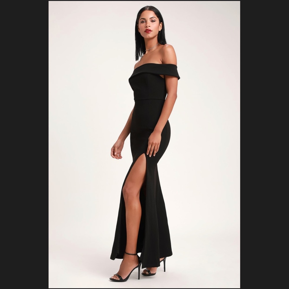 AVELINE BLACK OFF-THE-SHOULDER MAXI DRESS
